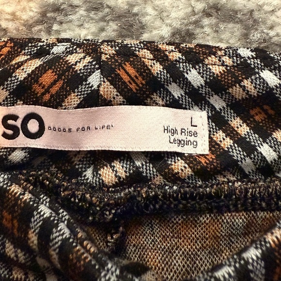 So Goods For Life Women’s Houndstooth Pattern Large Leggings Measure 31x28 - Picture 3 of 16